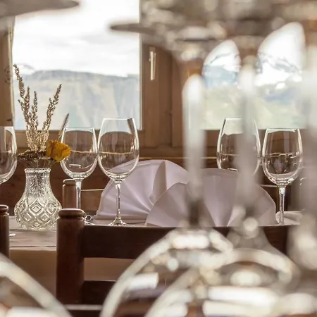 Отель Eggishorn 3*